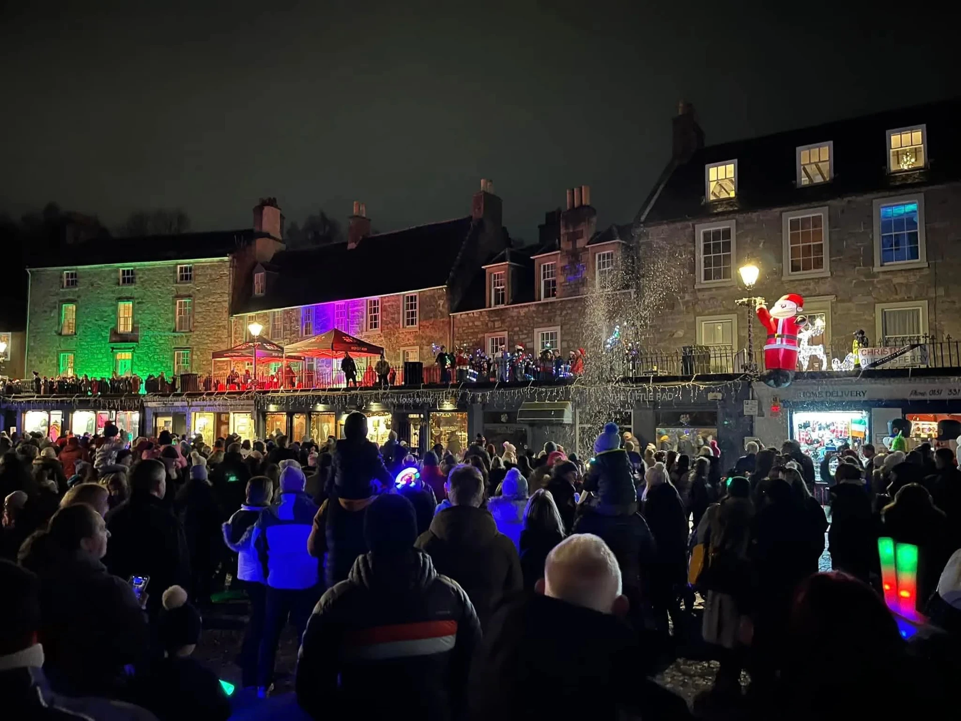 Background image - Xmas Lights Switch On 2026