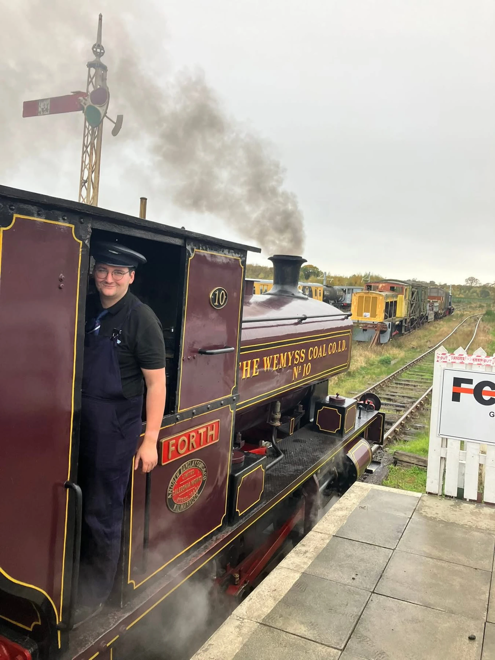 Background image - Forth Steam Engine