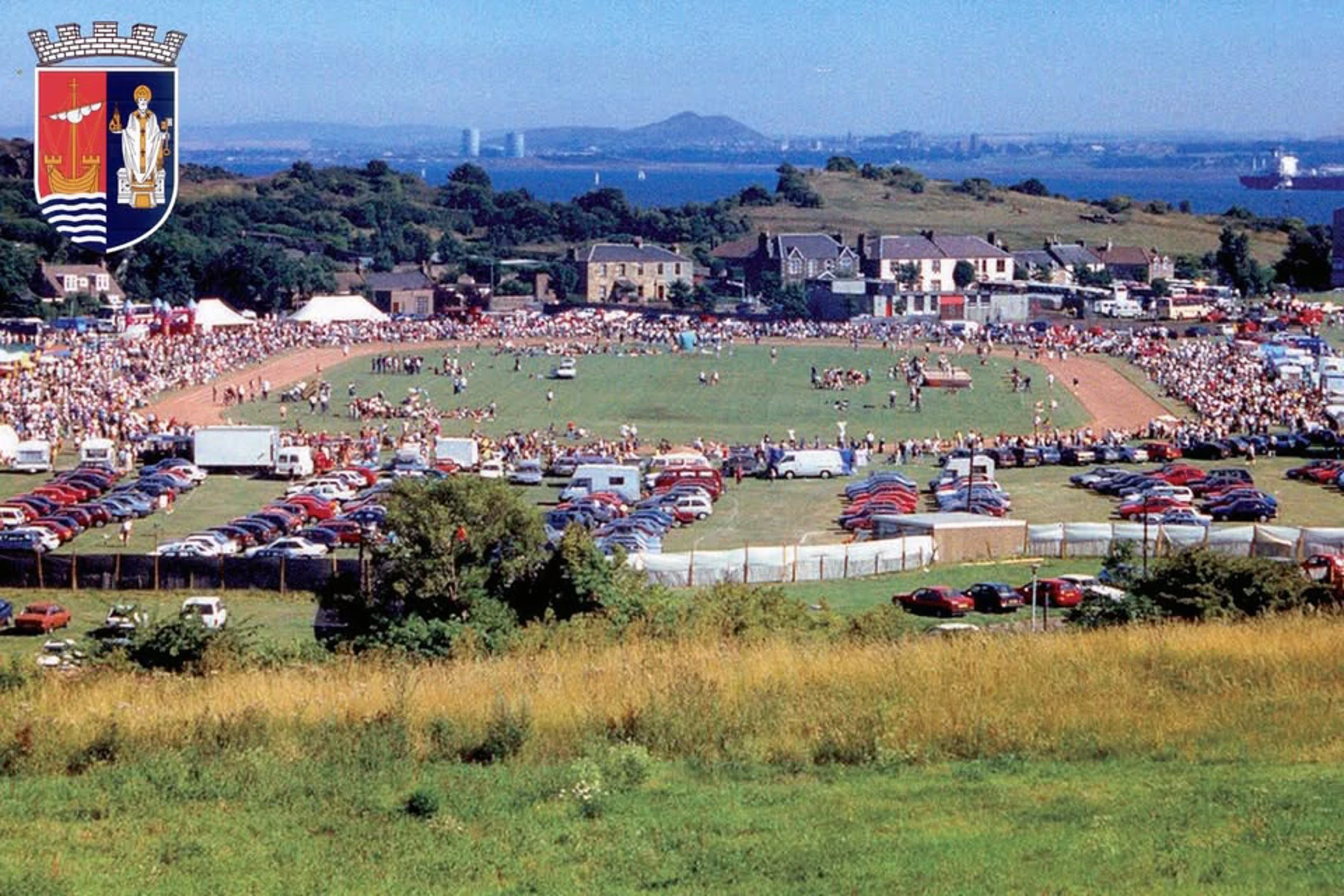 Background image - Inverkeithing Highland Games